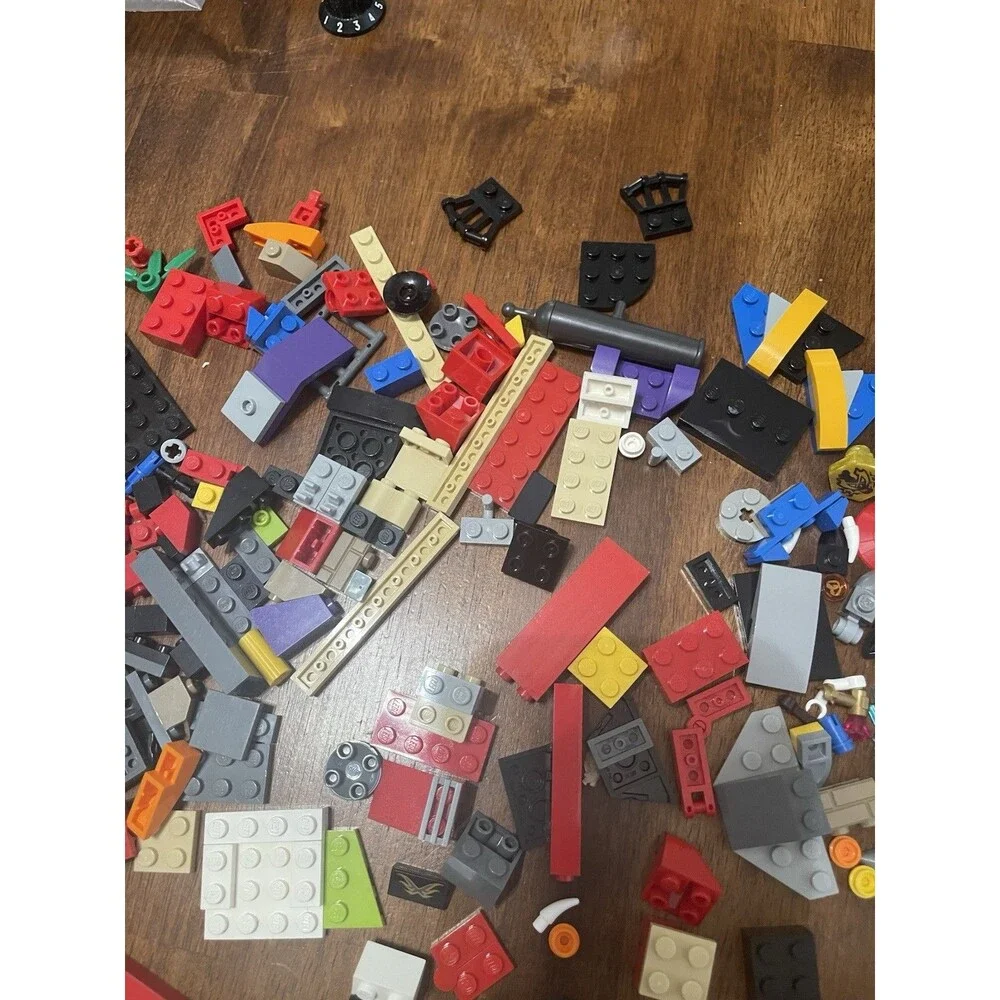 LEGO Classic Bulk Lot Multicolor Assorted Bricks & Pieces